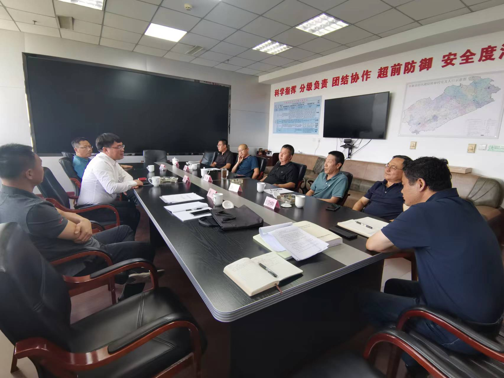 市在线博彩平台与辽宁水资源生态开发（彰武）有限责任公司举行座谈.png
