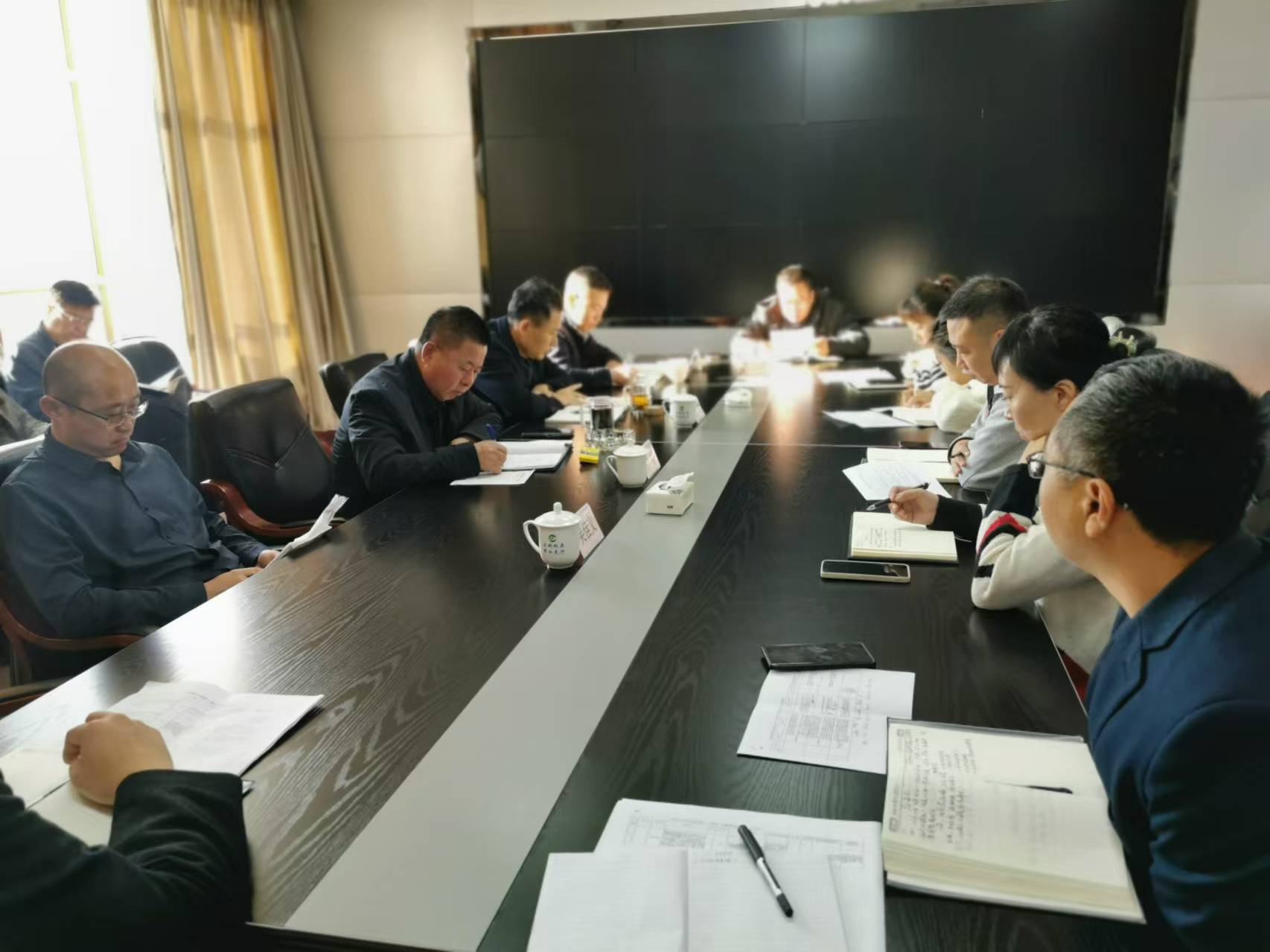十大在线博彩平台召开水利重点工作推进会议.jpg
